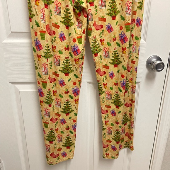Cute Cotton Christmas Holiday Pajama Pants - Picture 11 of 12